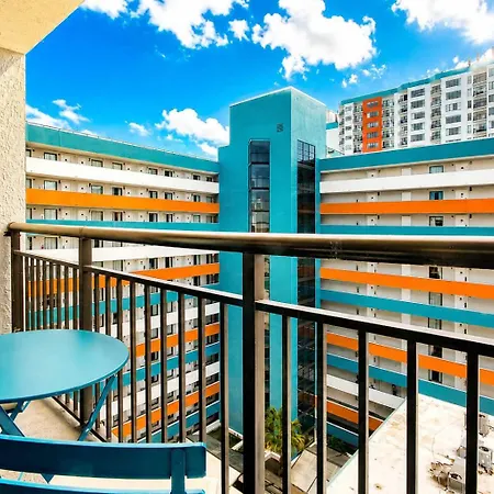Landmark Resort 1208-2